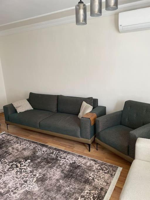 Apartment Cift Klimali, 110m2, 3+1, Metro 5dk, 1000mbps Inte